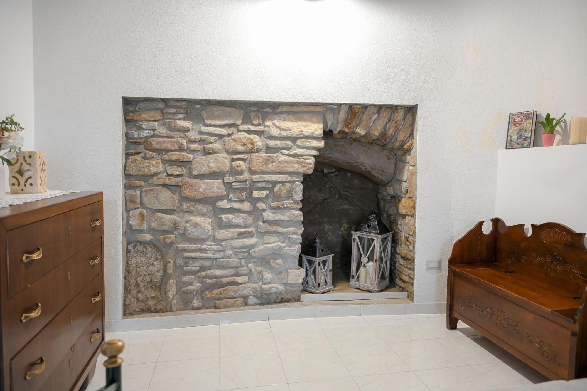 Karlin'S House Anzi - Albergo Diffuso Dış mekan fotoğraf